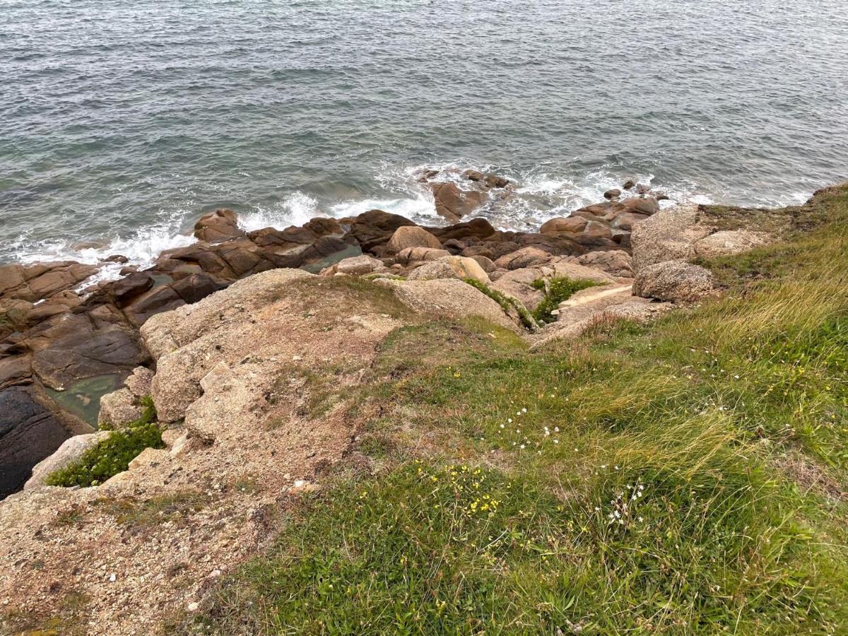 Au Petit Brick - Cosy Beachfront House Maupertus-sur-Mer Exterior photo